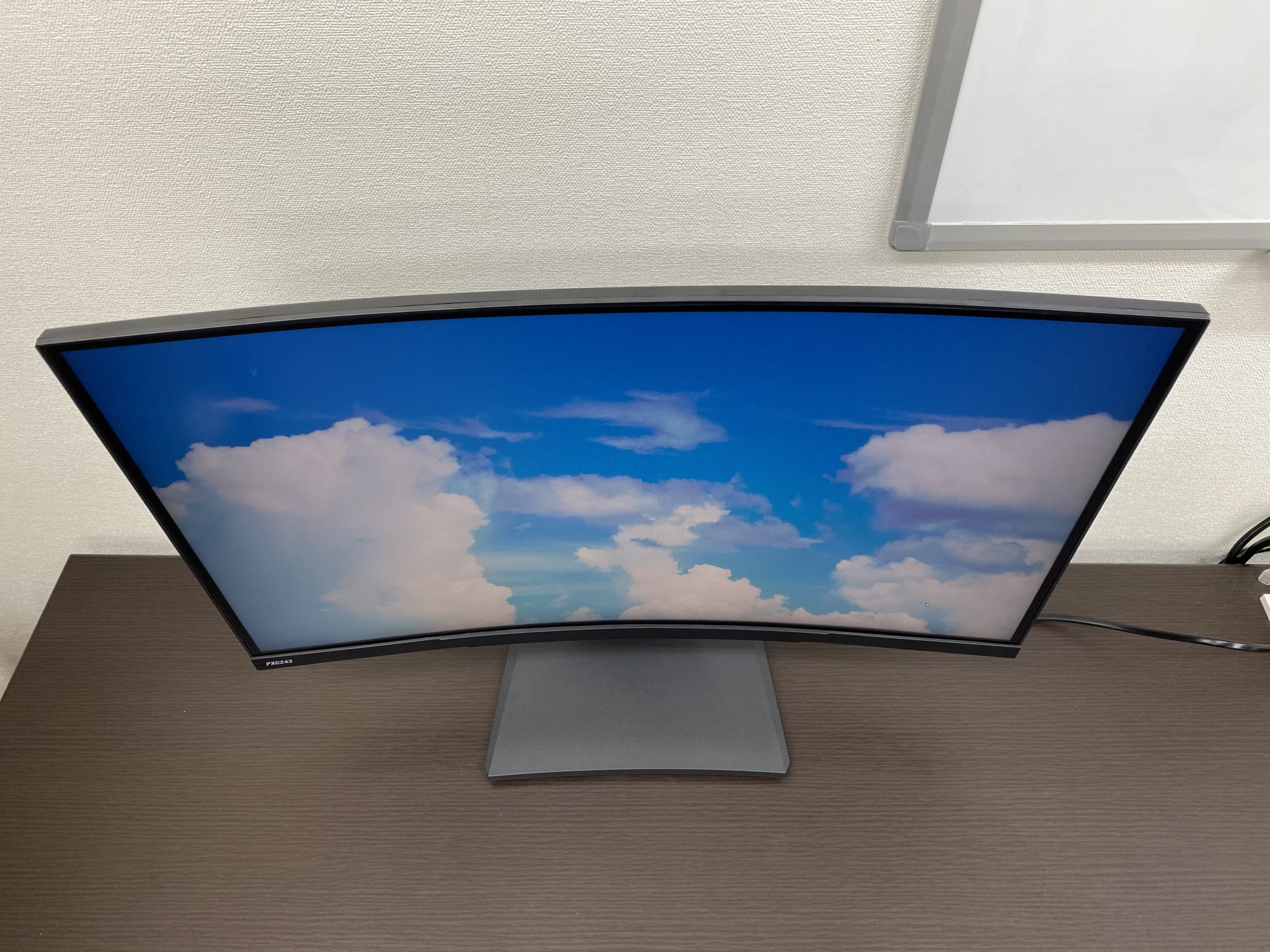 【実機】Pixio PXC243 レビュー｜湾曲ディスプレイで144Hz対応の高コスパゲーミングモニター モニ研 / Monitor lab.