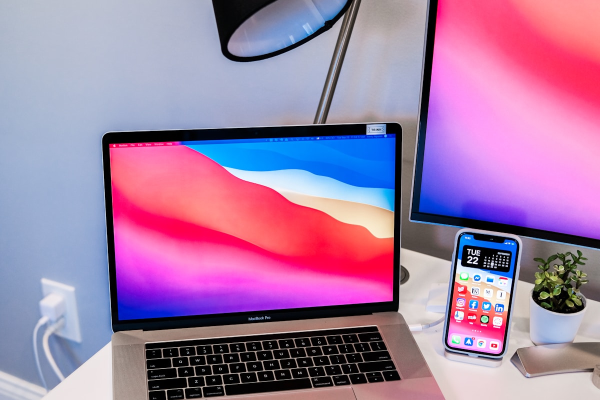 カジュアルゲーマーや作業用PCモニターにはHDMI 1.4